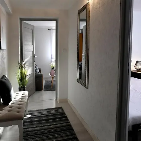Appartement - 8 Km Od Energylandia - Zator